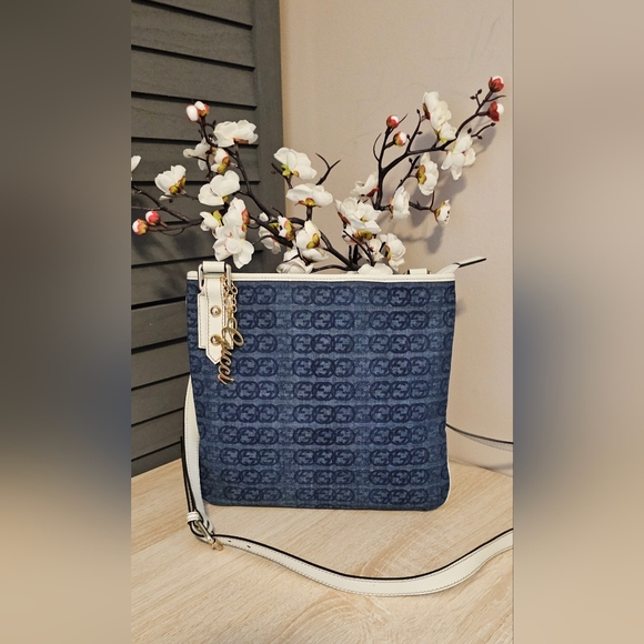 Authentic GUCCI Monogram GG Denim Crossbody ๐ - Picture 13 of 13